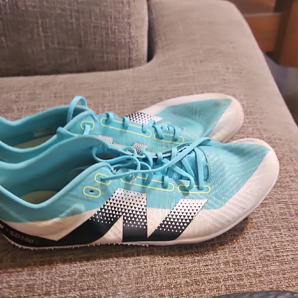 New Balance Women's Turquoise and Black Track Spikes (Shoes)